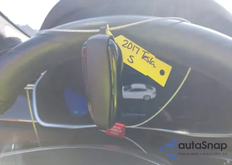 2017 Tesla Model S 100D/60D/75D/90D/P100D z USA, uszkodzony, nr VIN 5YJSA1E27HF188034